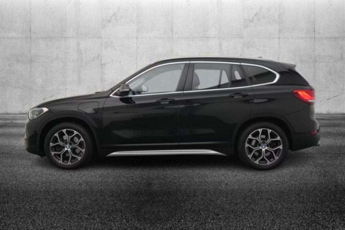 BMW X1 xDrive25e xLine Plus (3)