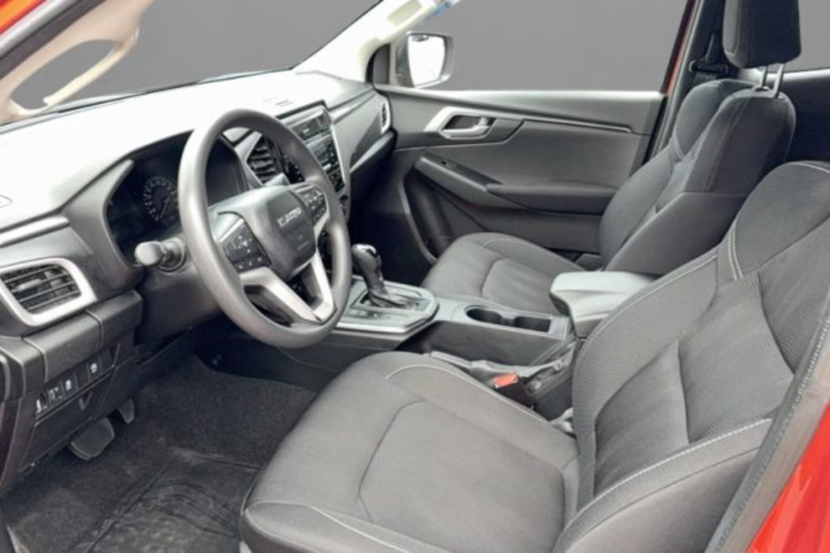 Isuzu D-Max Pick-up 1.9 crew N60 Nitro Sport 4x4 auto (6)