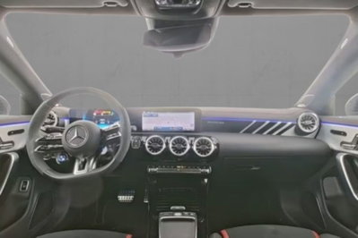 Mercedes-Benz CLA 45 AMG 4Matic (4)