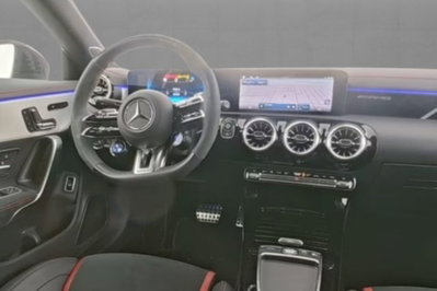 Mercedes-Benz CLA 45 AMG 4Matic (5)