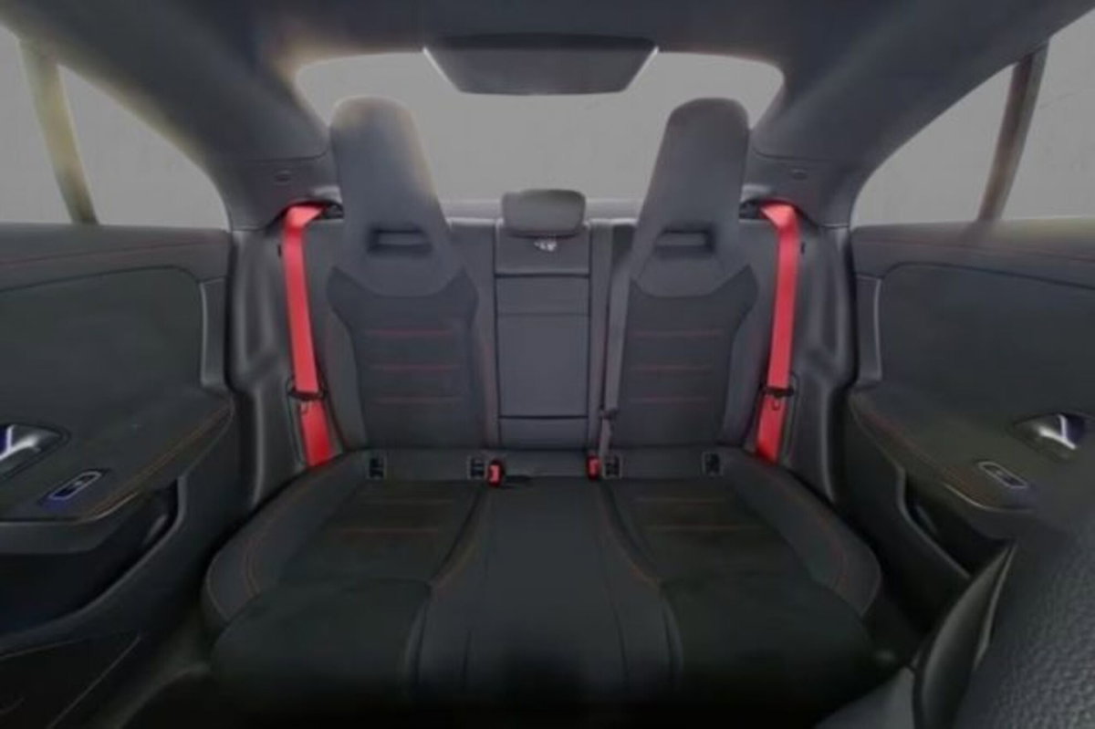 Mercedes-Benz CLA 45 AMG 4Matic (6)