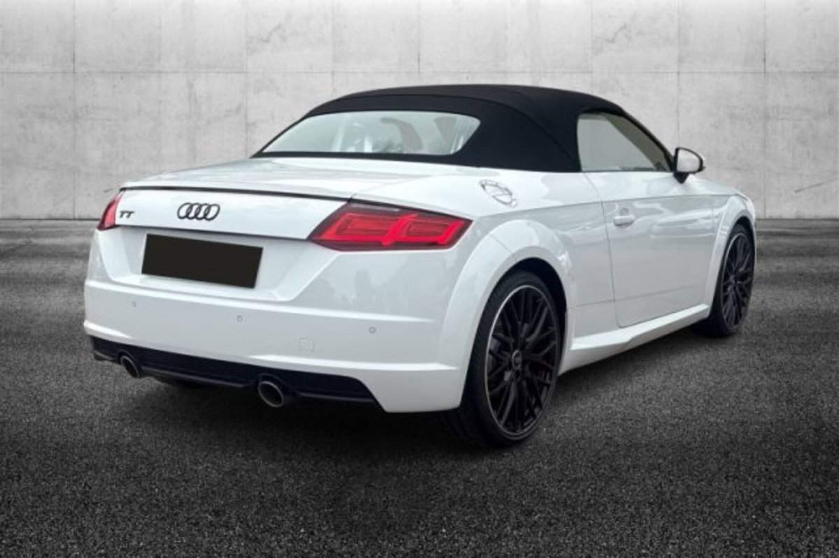 Audi TT Cabrio 40 TFSI S tronic (2)