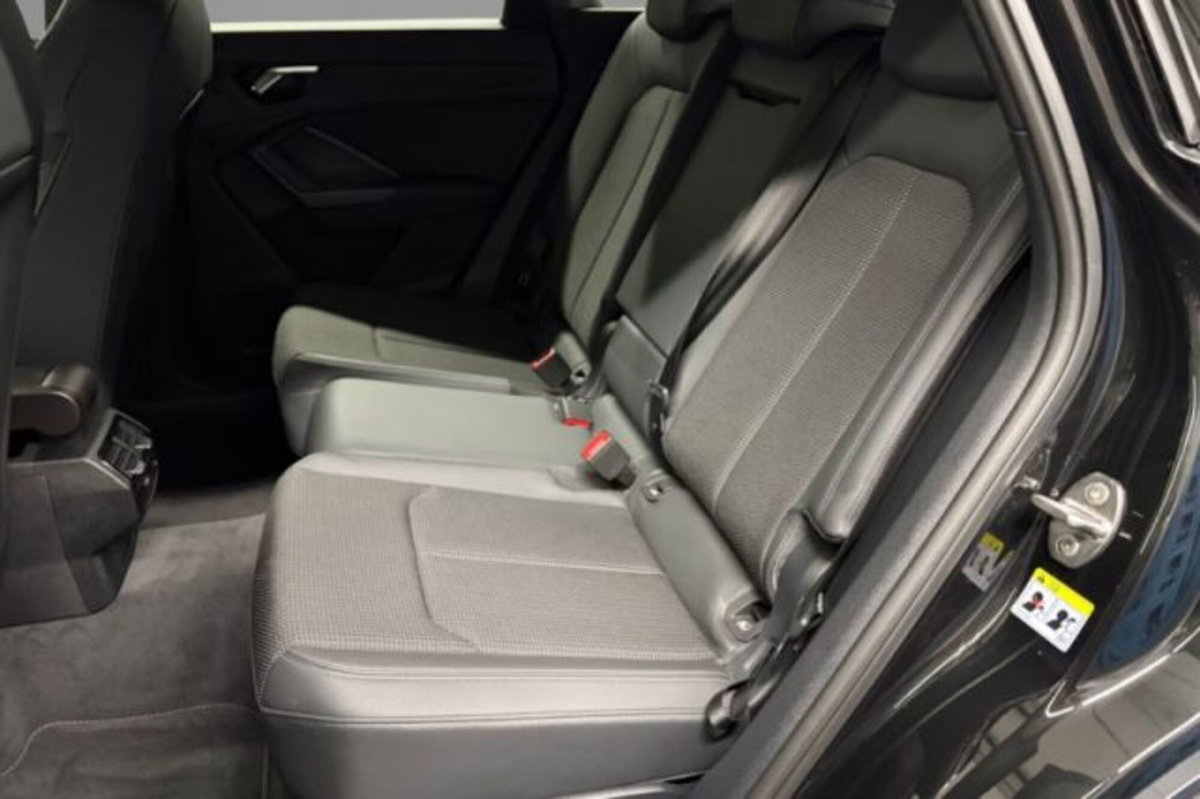 Audi Q3 35 TFSI S tronic S line edition (5)