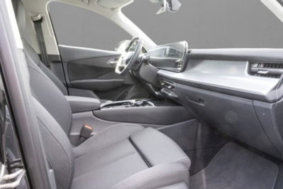 Audi Q3 Sportback 35 TDI quattro S tronic S line edition (6)