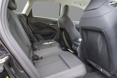 Audi Q3 Sportback 35 TDI quattro S tronic S line edition (7)