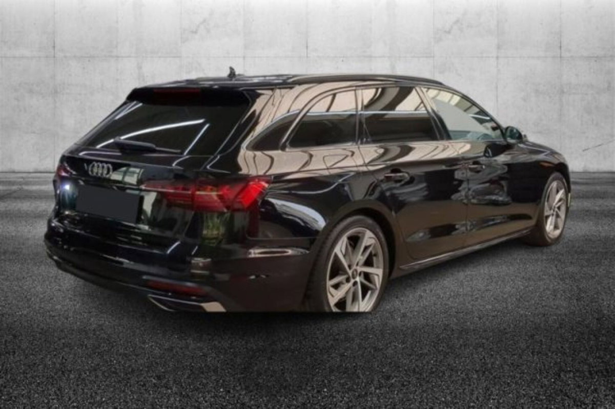 Audi A4 Avant 40 TDI quattro S tronic S line edition (2)