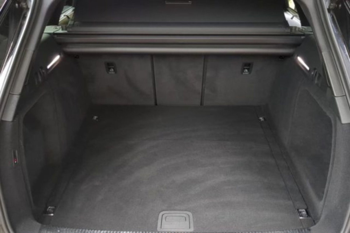 Audi A4 Avant 40 TDI quattro S tronic S line edition (8)