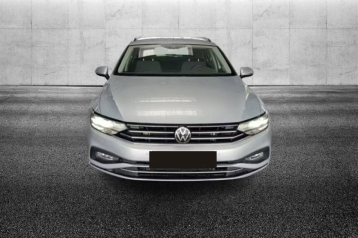 Volkswagen Passat Variant 2.0 TDI SCR 122 CV EVO DSG Business (3)