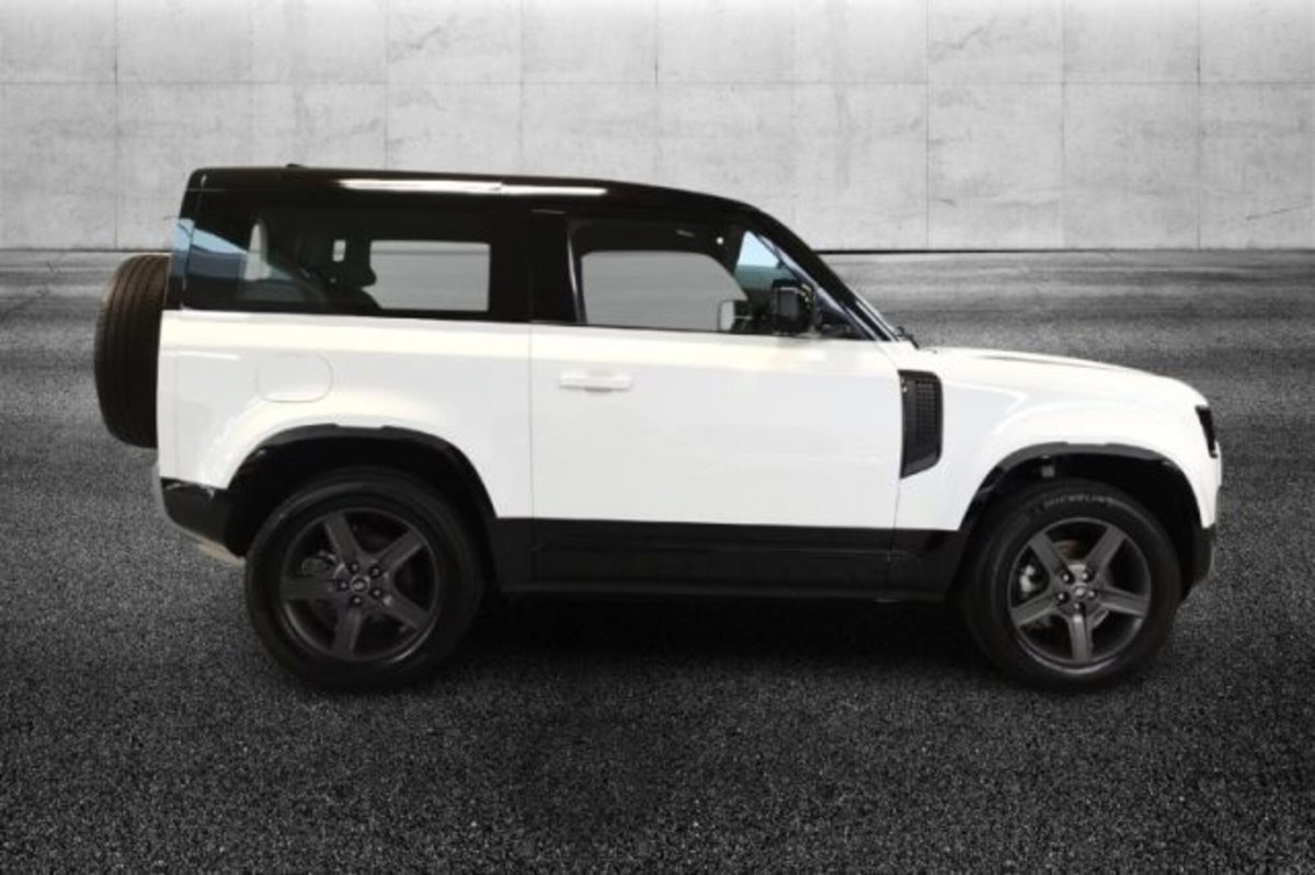 Land Rover Defender 90 3.0d i6 mhev X-Dynamic SE awd 200cv auto (3)