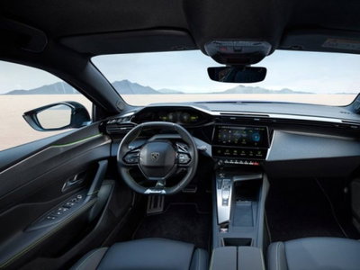 Peugeot 408 Hybrid 225 e-EAT8 First Edition (8)