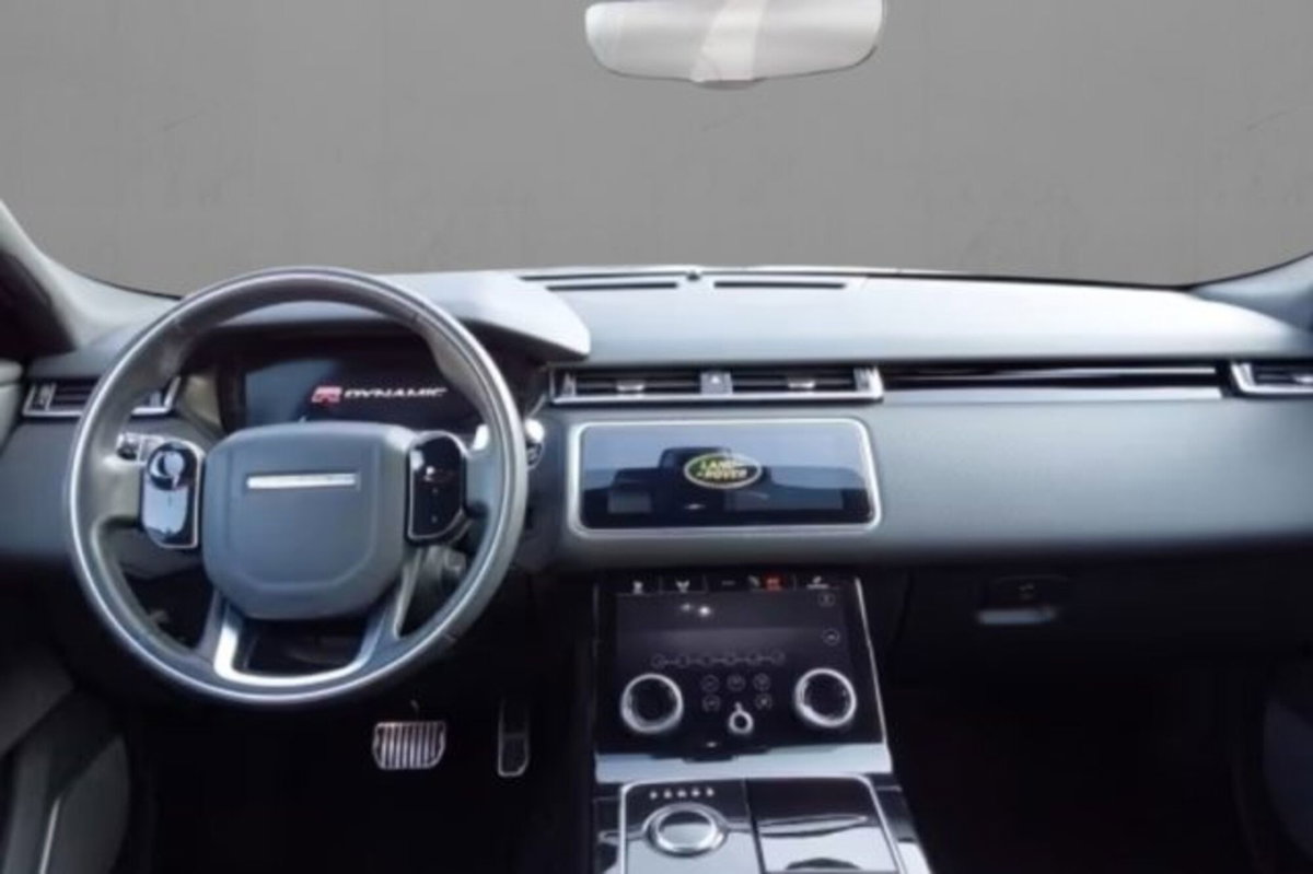 Land Rover Range Rover Velar 3.0D l6 300 CV R-Dynamic SE (6)