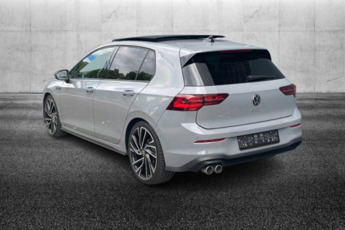 Volkswagen Golf 2.0 TDI GTD DSG (4)