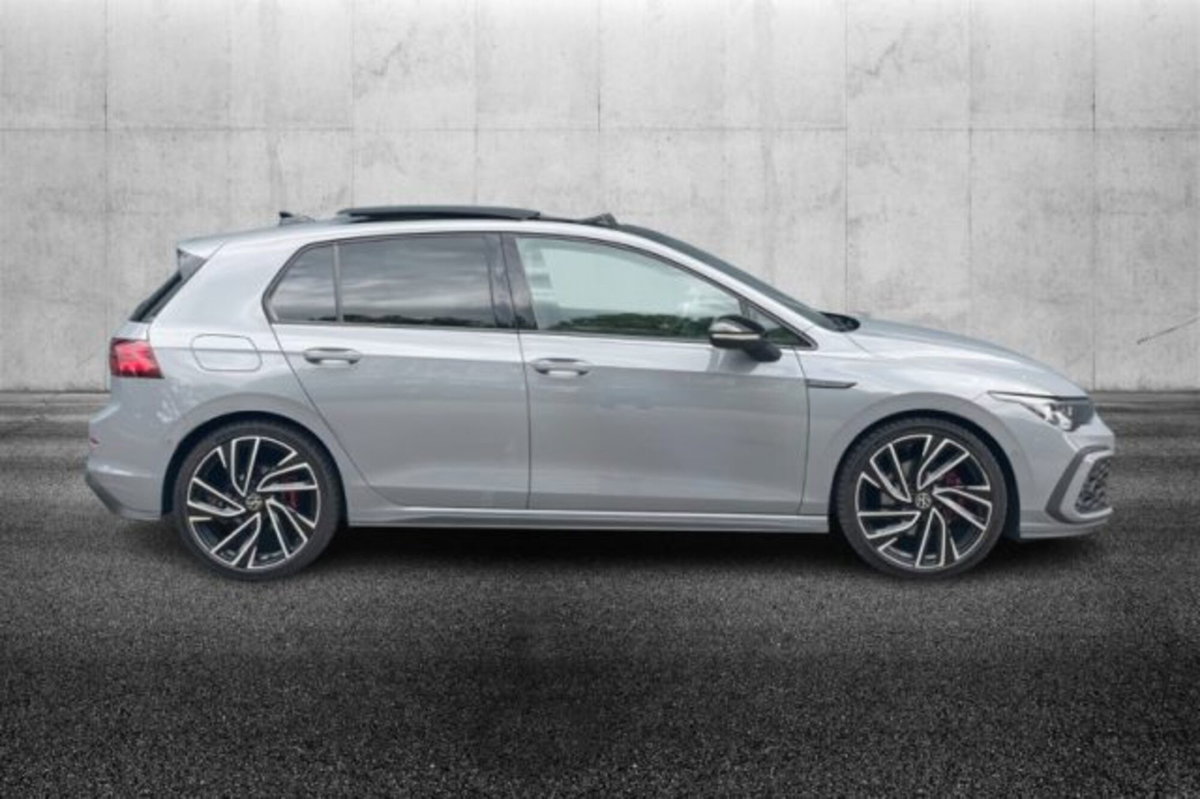 Volkswagen Golf 2.0 TDI GTD DSG (5)