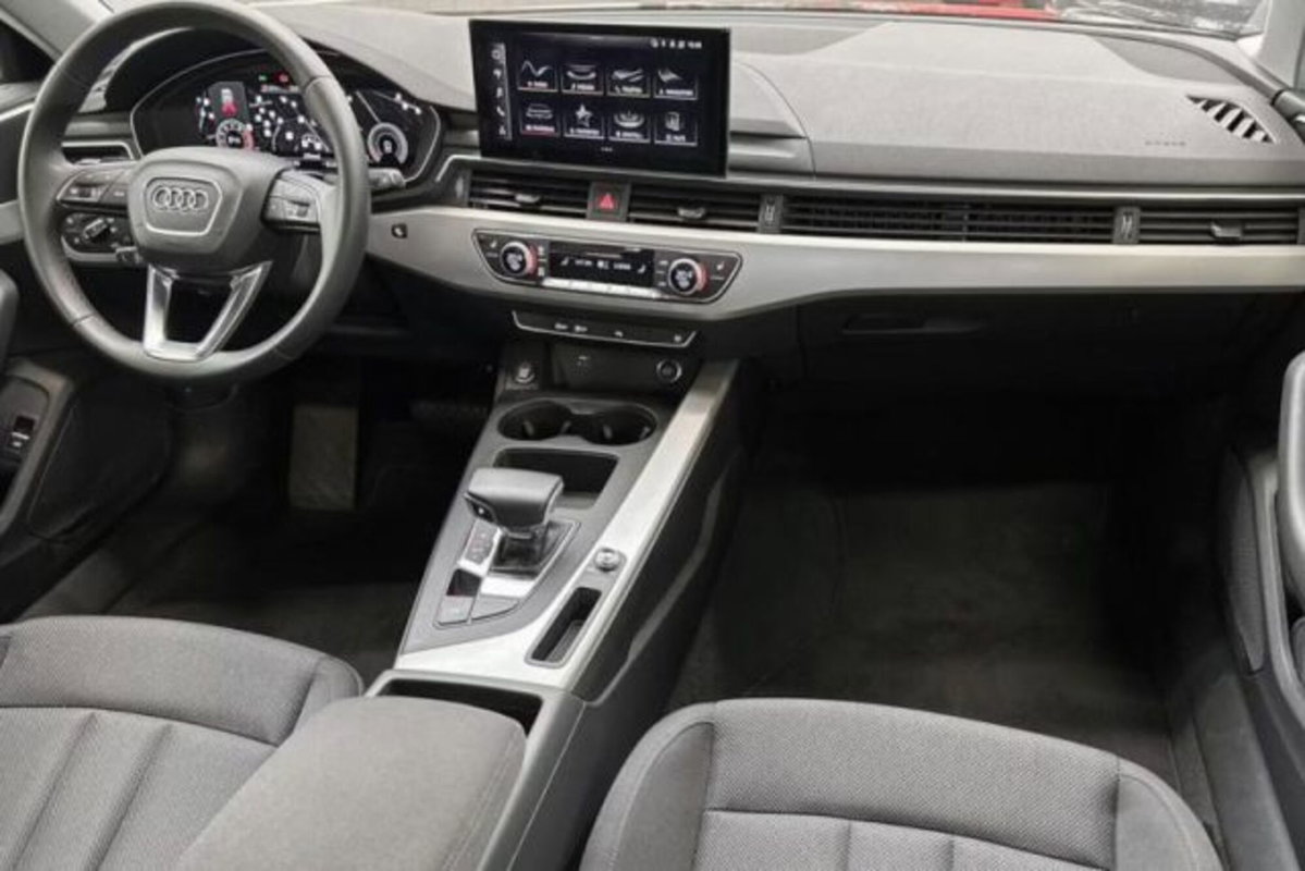 Audi A4 Avant 35 TFSI S tronic Business (6)