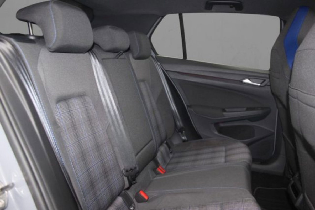 Volkswagen Golf 1.4 GTE DSG Plug-In Hybrid (8)