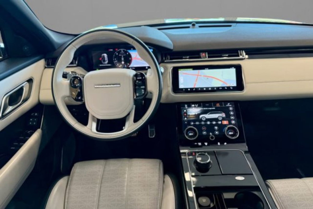 Land Rover Range Rover Velar 3.0D l6 300 CV R-Dynamic HSE (6)