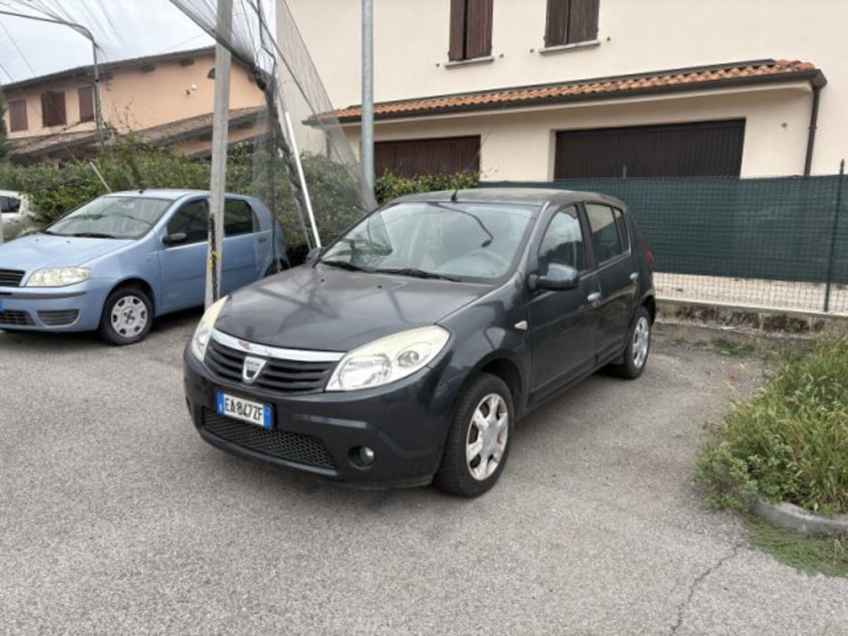 Dacia Sandero 1.4 8V GPL Lauréate