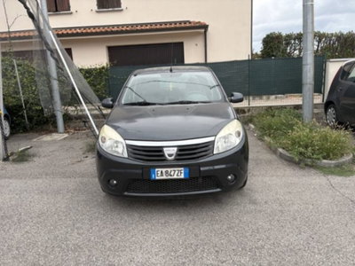 Dacia Sandero 1.4 8V GPL Lauréate (2)