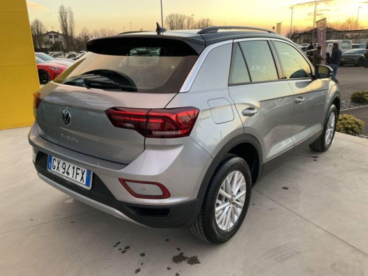 Volkswagen T-Roc 2.0 tdi Life 150cv dsg (6)