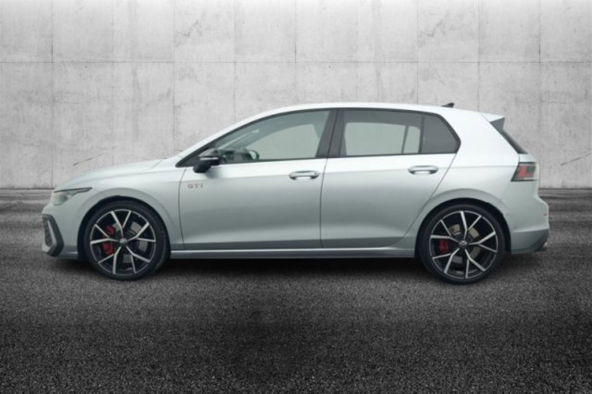 Volkswagen Golf 2.0 tsi GTI 265cv dsg (4)