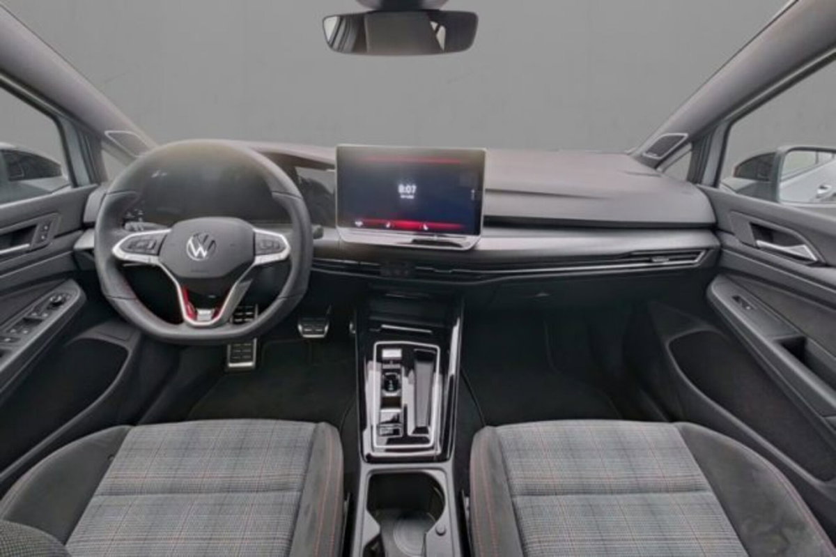 Volkswagen Golf 2.0 tsi GTI 265cv dsg (6)
