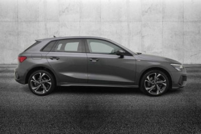 Audi A3 Sportback 45 TFSI e S tronic S line edition (3)