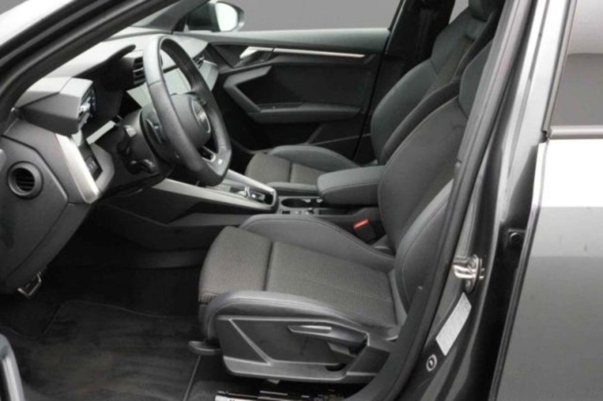 Audi A3 Sportback 45 TFSI e S tronic S line edition (6)