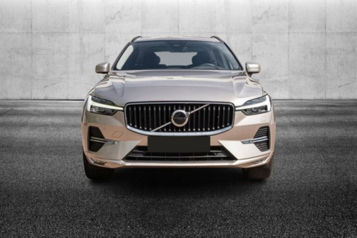 Volvo XC60 B4 automatico Core (4)