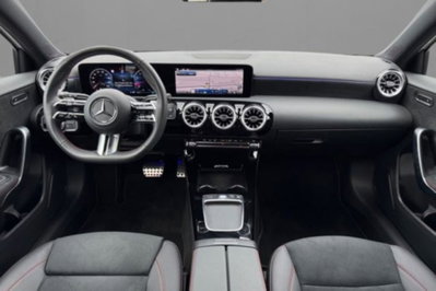 Mercedes-Benz Classe A 250 AMG Line Premium Plus 4matic auto (6)