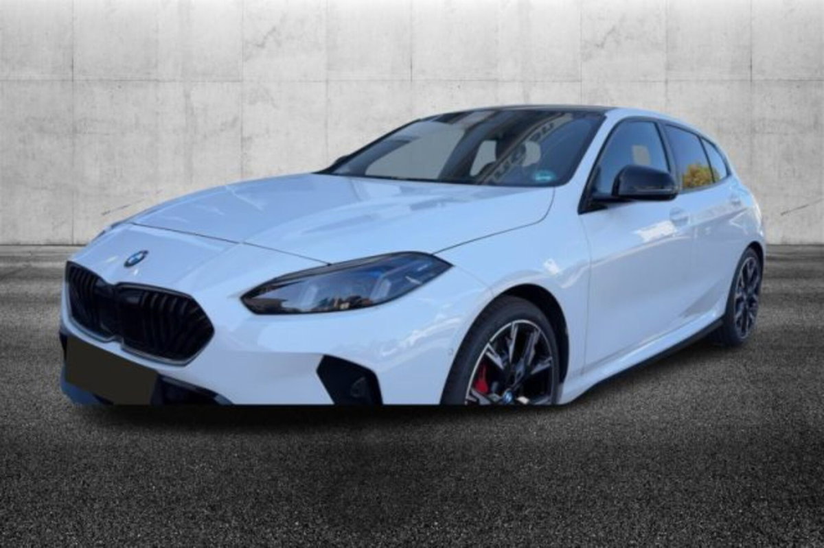 BMW Serie 1 123 xdrive 48V MSport Pro auto (2)