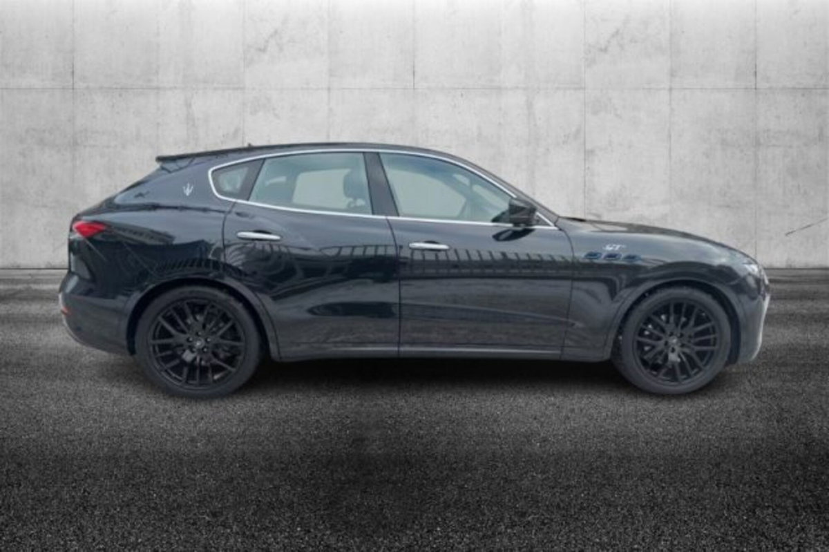 Maserati Levante Levante MHEV 330 CV AWD GT (4)
