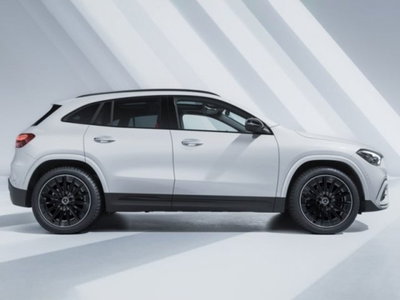 Mercedes-Benz GLA SUV 250 e phev Executive auto (7)