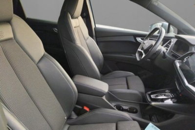Audi Q4 Q4 40 e-tron S line edition (4)