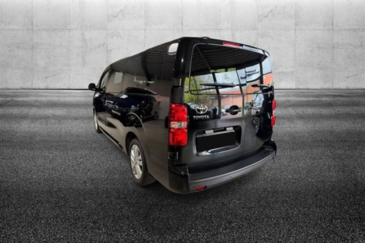 Toyota Proace Verso Verso 1.5D L0 D Luxury (3)