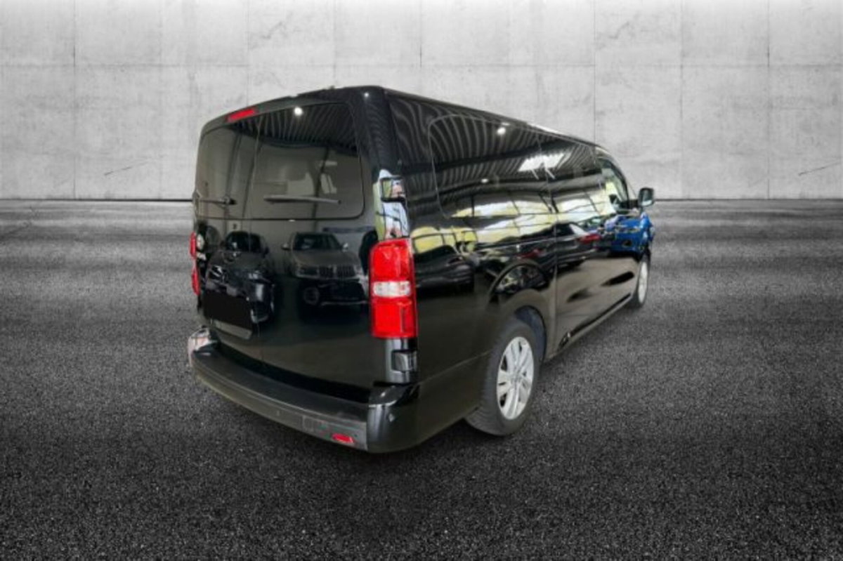 Toyota Proace Verso Verso 1.5D L0 D Luxury (4)
