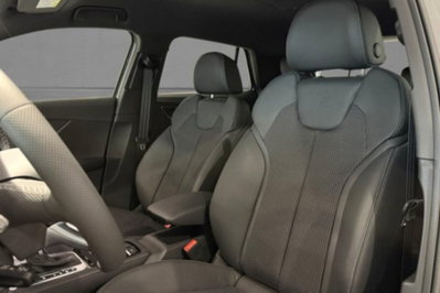 Audi Q2 Q2 35 TFSI S tronic S line Edition (7)