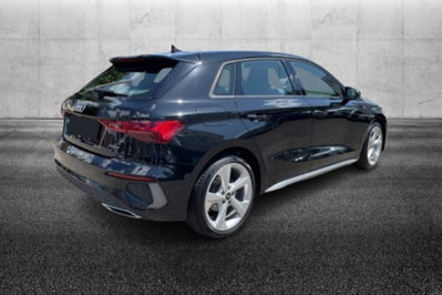 Audi A3 Sportback 40 TFSI quattro S tronic S line edition (2)