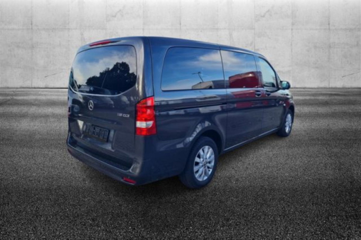 Mercedes-Benz Vito 2.0 116 CDI 4x4 PC-SL Tourer Select Long (3)
