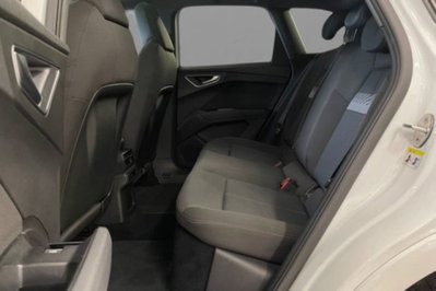 Audi Q4 Q4 40 e-tron S line edition (8)
