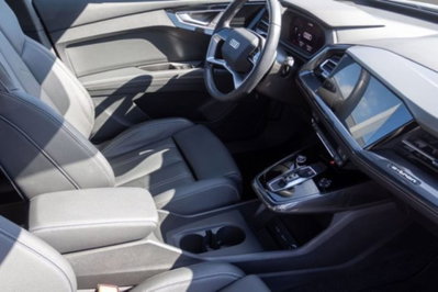 Audi Q4 Q4 40 e-tron S line edition (7)