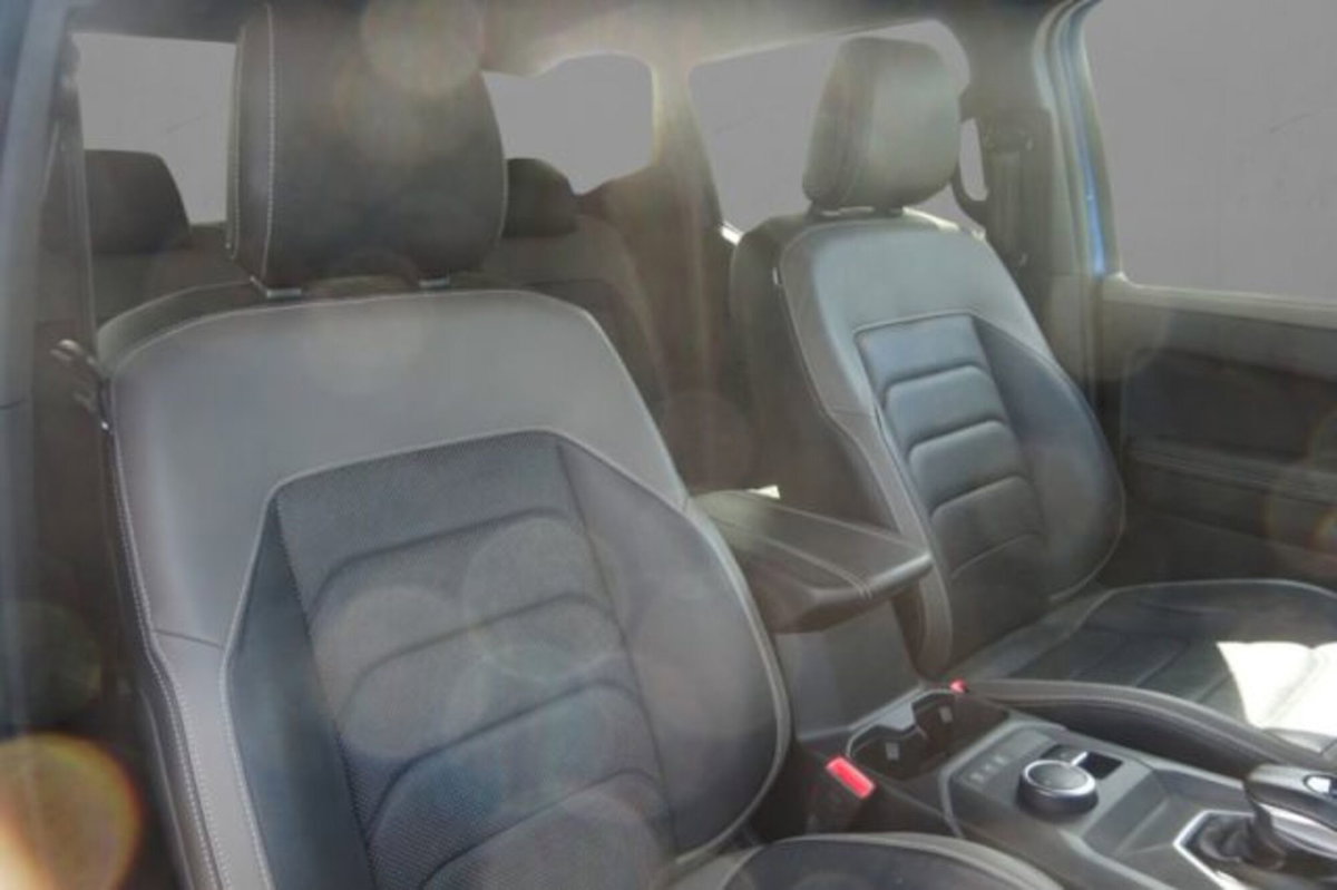Volkswagen Amarok 3.0 tdi V6 Aventura 4motion auto (7)