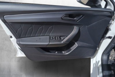 Cupra Leon Leon 2.0 TSI 245 CV DSG VZ Carbon (7)