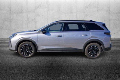 Peugeot 5008 1.2 hybrid Allure 145cv 7p.ti e-dcs6 (3)