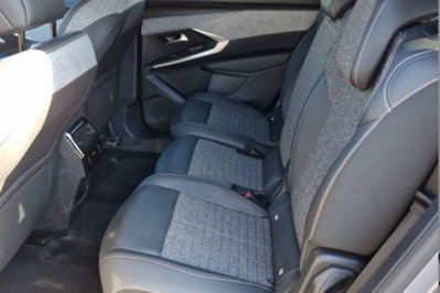 Peugeot 5008 1.2 hybrid Allure 145cv 7p.ti e-dcs6 (6)
