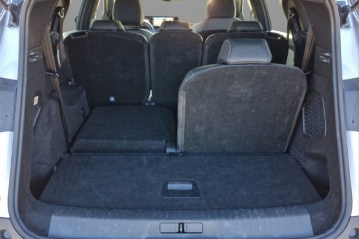 Peugeot 5008 1.2 hybrid Allure 145cv 7p.ti e-dcs6 (7)