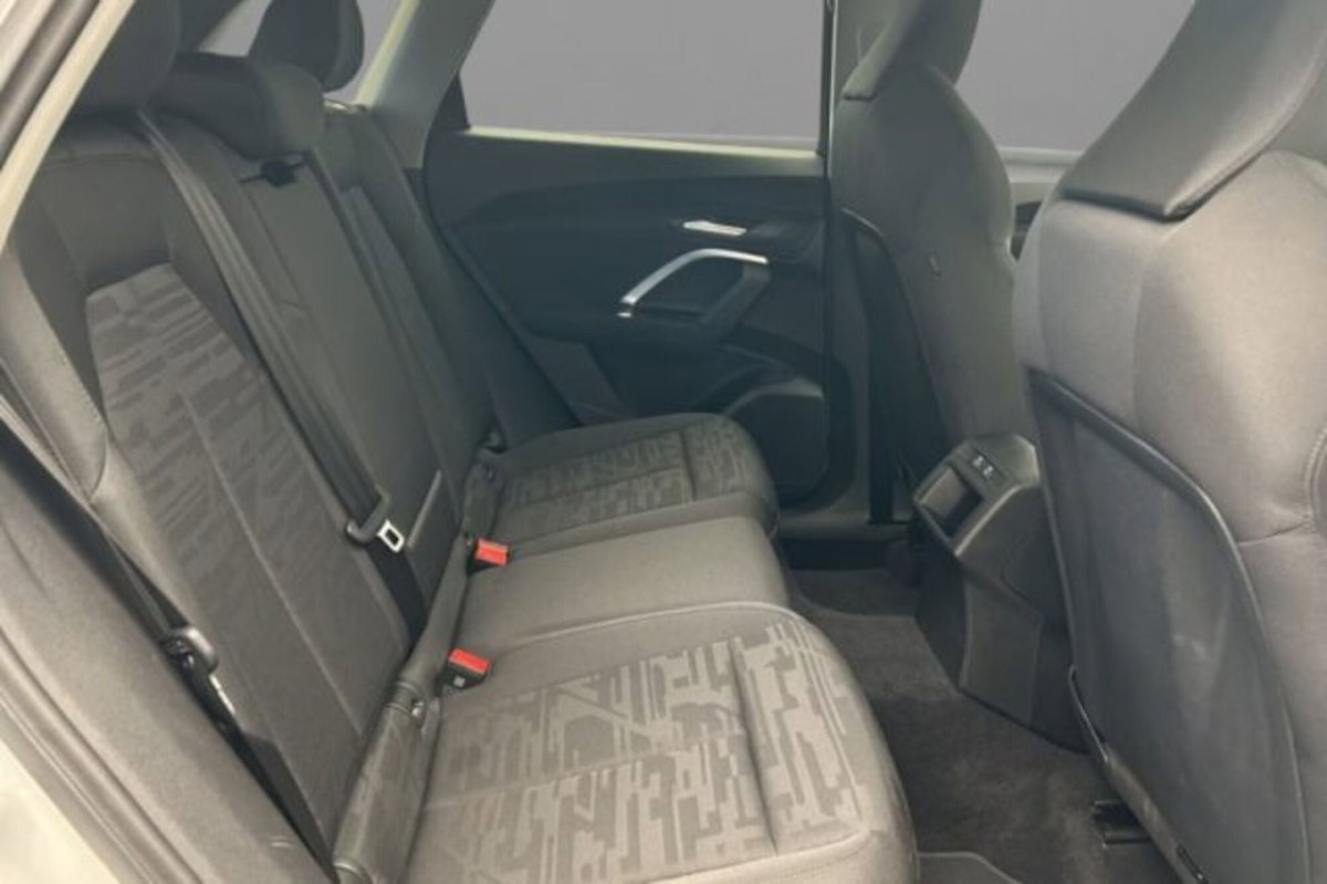Audi Q5 40 TDI 204 CV quattro S tronic Business (8)
