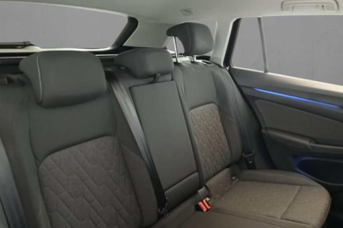 Volkswagen Golf Variant 2.0 TDI 150 CV DSG SCR 4Motion Life (7)