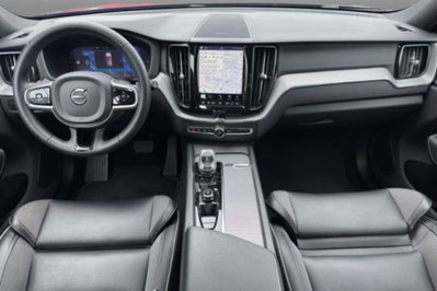 Volvo XC60 T6 Recharge AWD Plug-in Hybrid R-design (5)