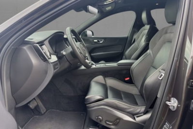 Volvo XC60 T6 Recharge AWD Plug-in Hybrid R-design (6)