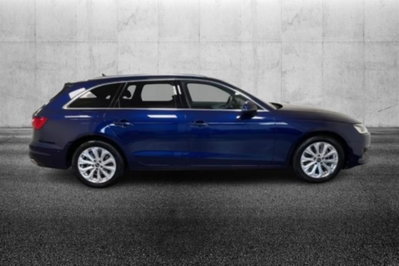 Audi A4 Avant 30 TDI/136 CV S tronic S line edition (3)